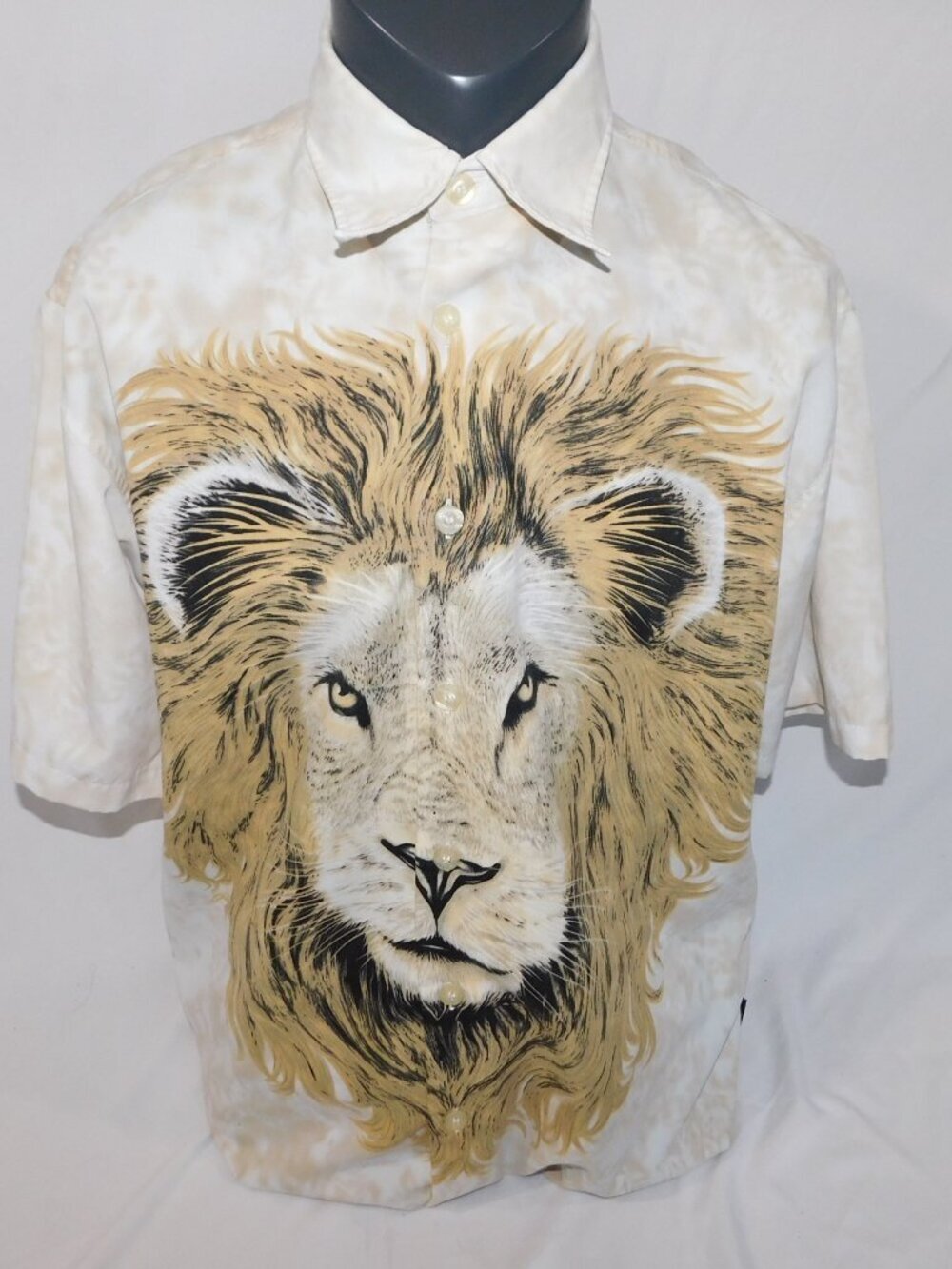 SWORD Tan White Male Lion Head Body Africa Button Front Short Sleeve Shirt Men M